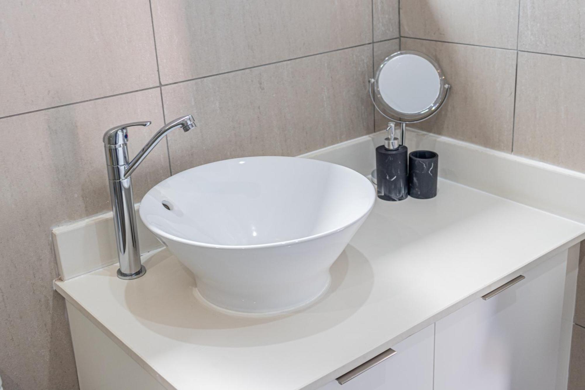Gold Crest Guesthouse Roodepoort Dış mekan fotoğraf