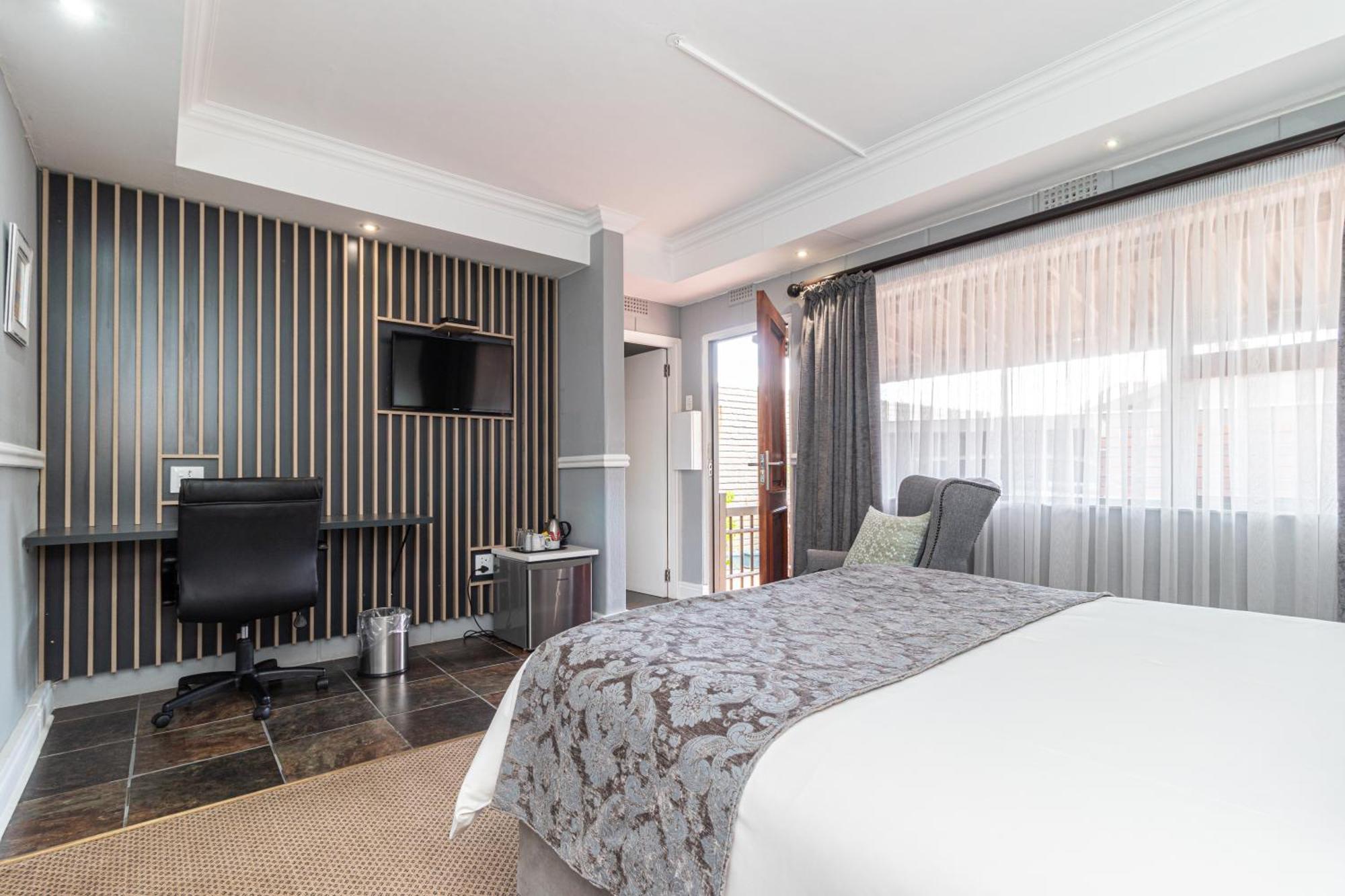 Gold Crest Guesthouse Roodepoort Dış mekan fotoğraf
