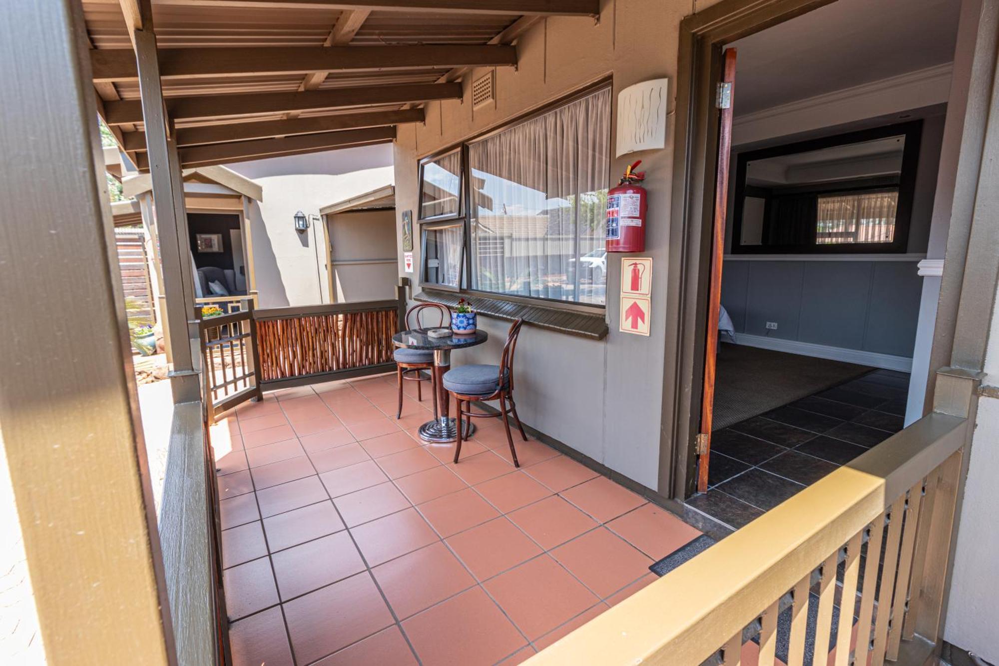Gold Crest Guesthouse Roodepoort Dış mekan fotoğraf