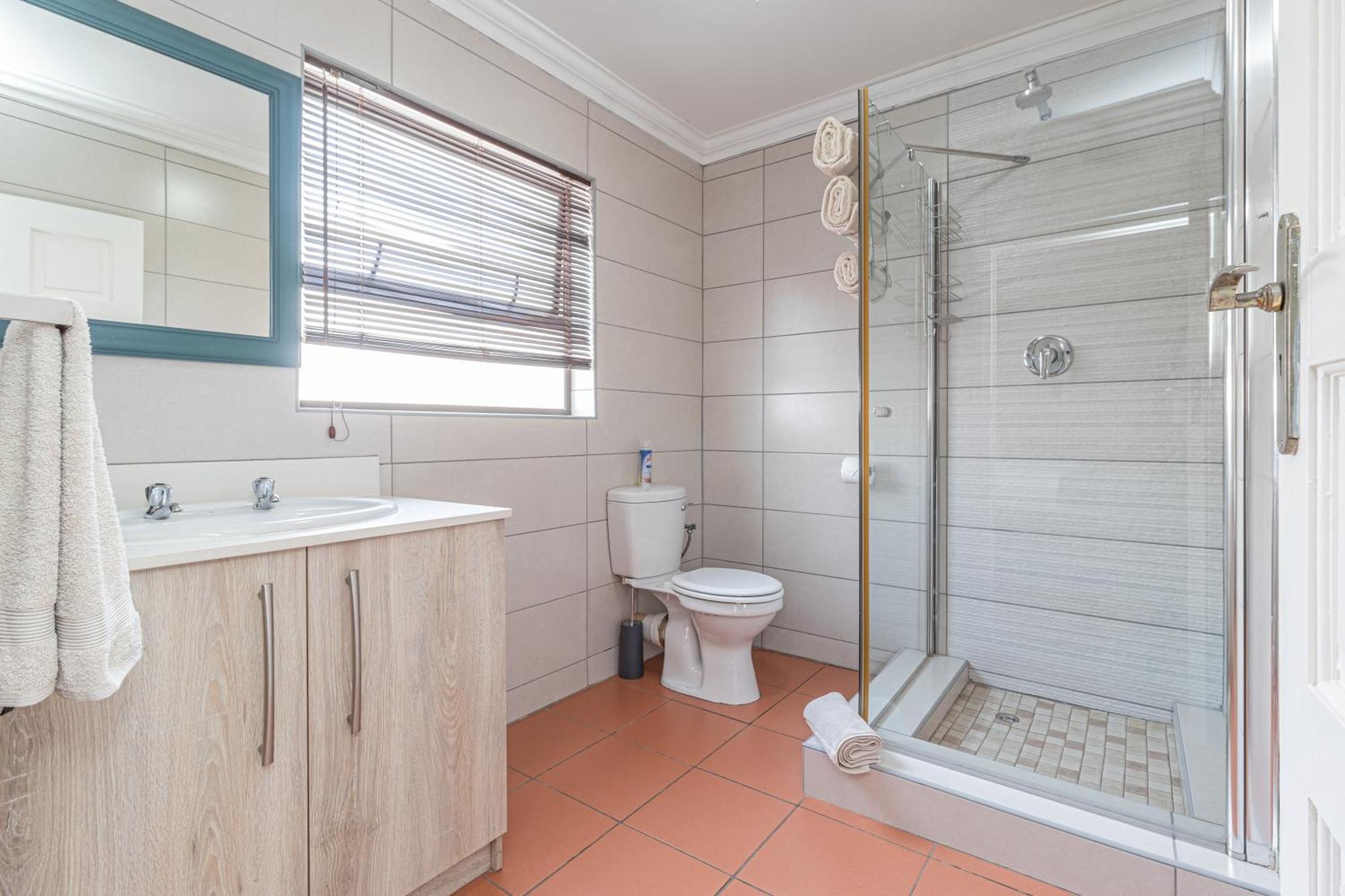 Gold Crest Guesthouse Roodepoort Dış mekan fotoğraf