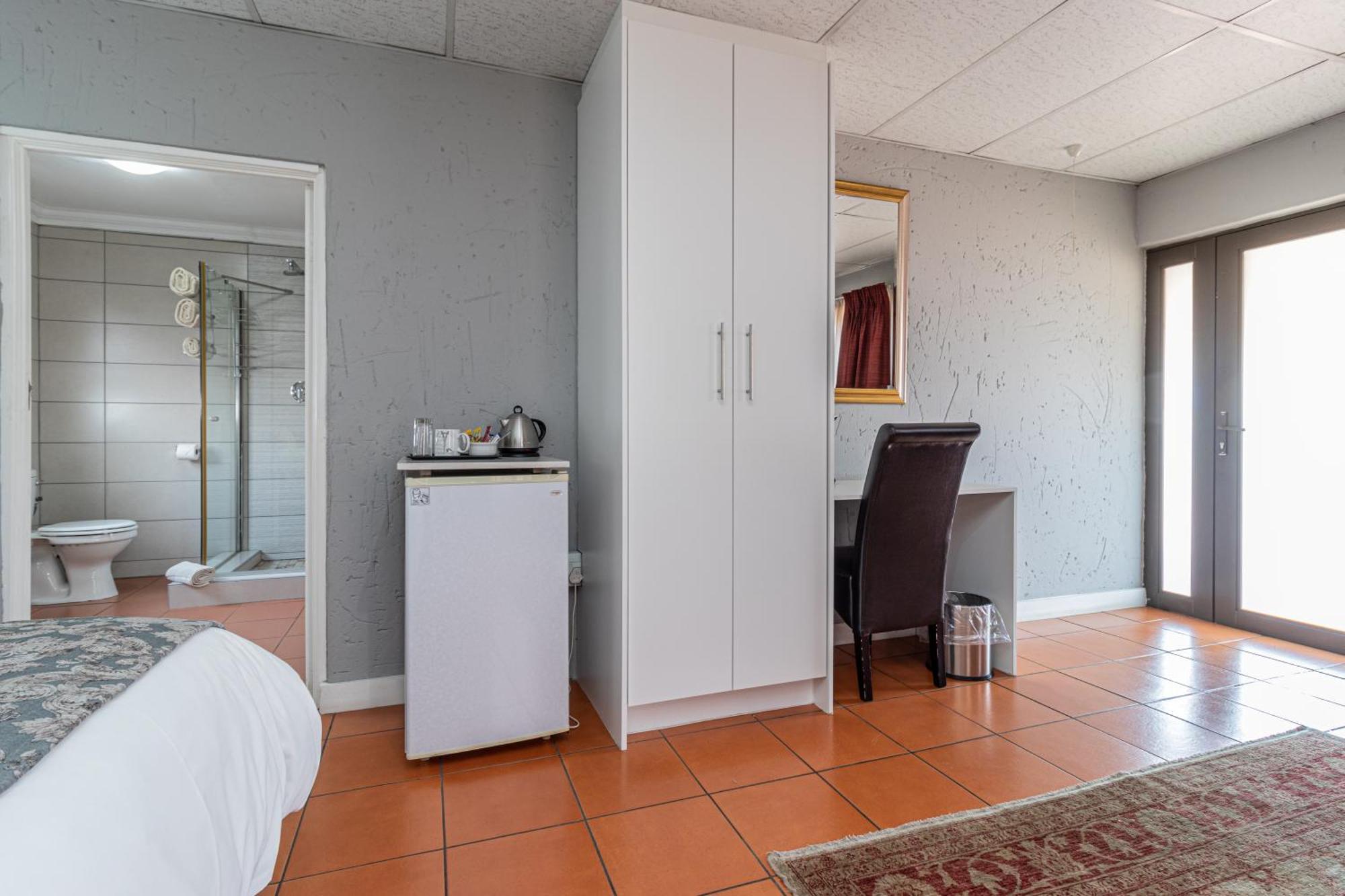 Gold Crest Guesthouse Roodepoort Dış mekan fotoğraf